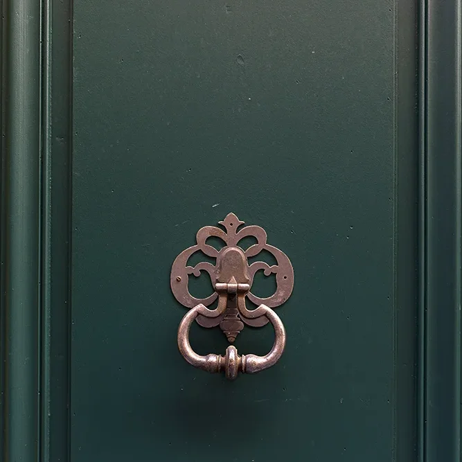 <strong>Les Portes #781 - Aix-en-Provence | 13</strong> <small>© Rémy SALAÜN</small>