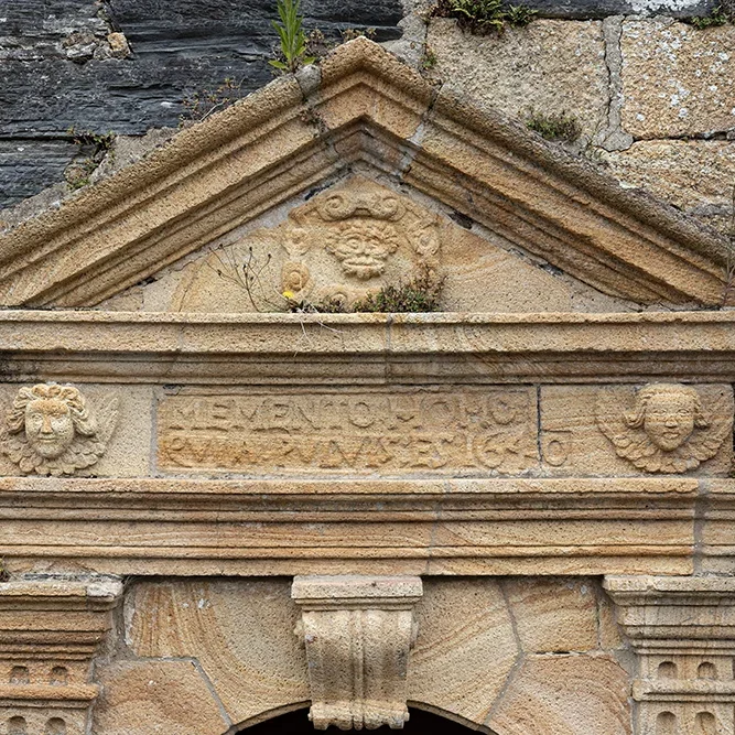 <strong>Monuments #2563 - La Roche-Maurice | 29</strong> <small>© Rémy SALAÜN</small>