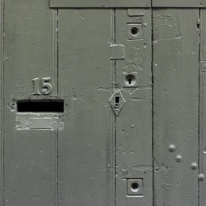 <strong>Les Portes #784 - Aix-en-Provence | 13</strong> <small>© Rémy SALAÜN</small>