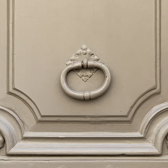 <strong>Les Portes #797 - Aix-en-Provence | 13</strong> <small>© Rémy SALAÜN</small>