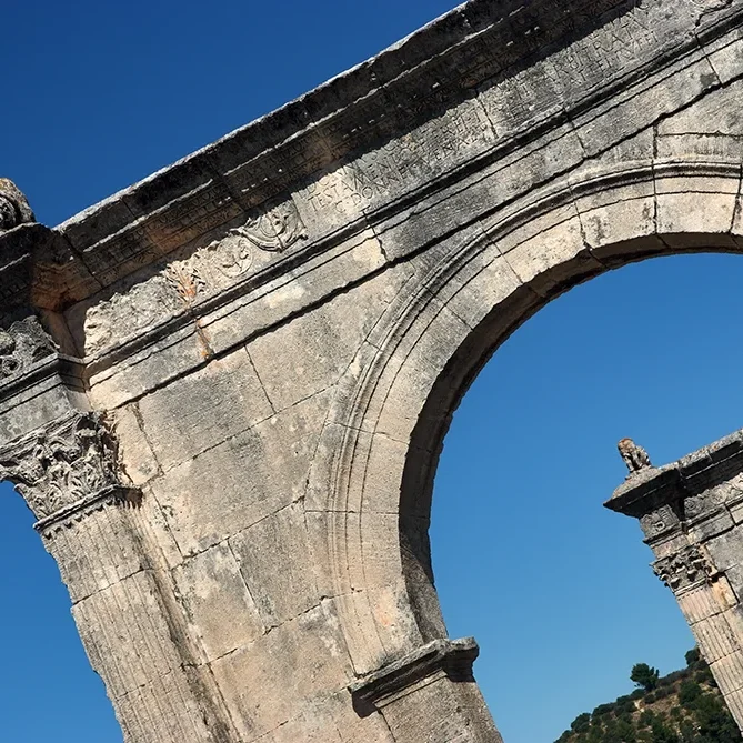 <strong>Monuments #2059 - Saint-Chamas | 13</strong> <small>© Rémy SALAÜN</small>