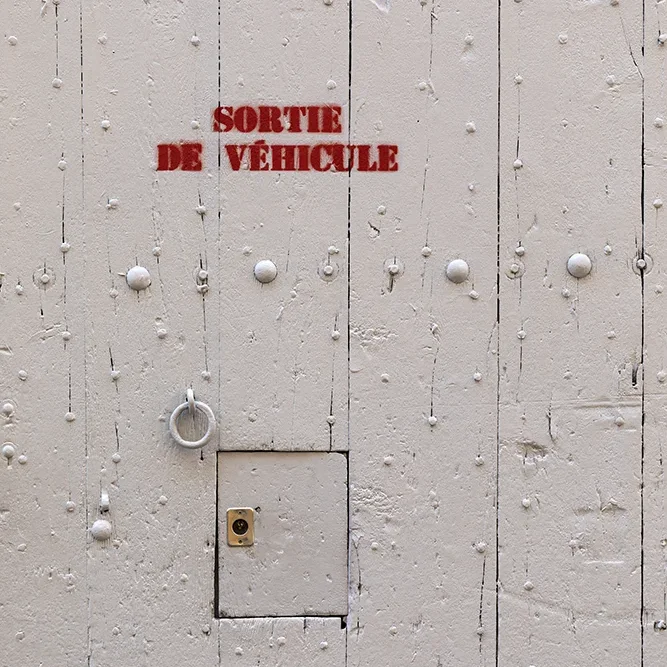 <strong>Les Portes #789 - Aix-en-Provence | 13</strong> <small>© Rémy SALAÜN</small>